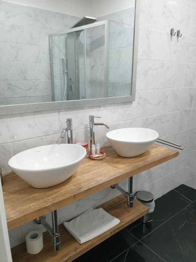 Dimorra Boutique Rooms Νάπολη Εξωτερικό φωτογραφία